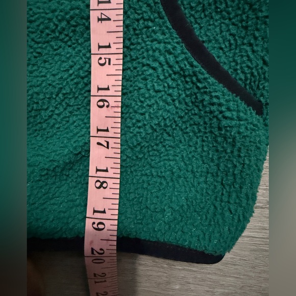 The North Face Women’s Emerald Fleece Jacket - Picture 7 of 8